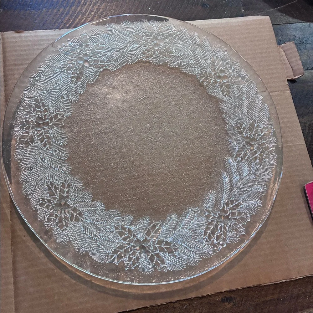 Vintage Pilgrim Glass Party Platter 13” original box USA
